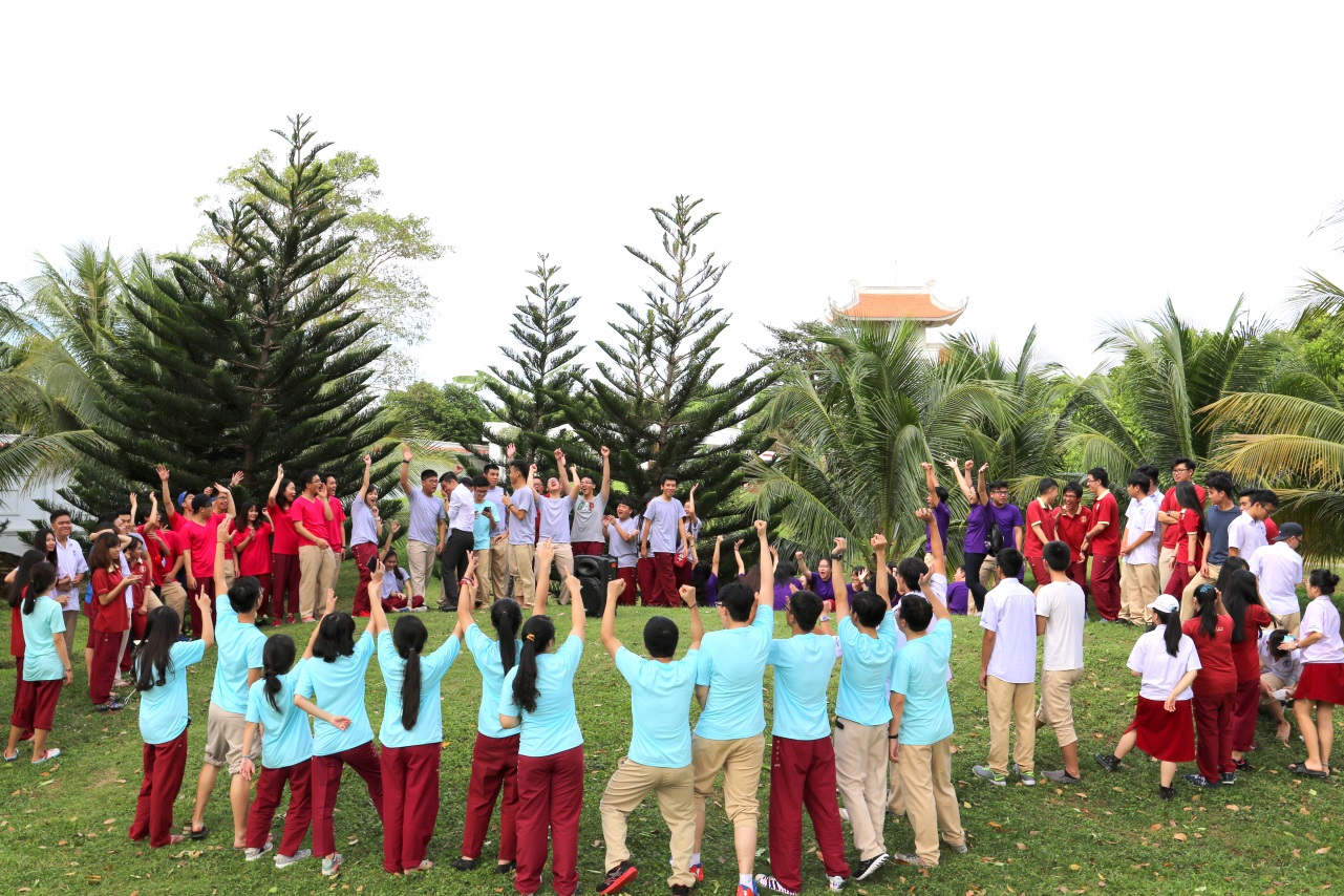  “Lễ dâng hương - nét đặc sắc trong giáo dục truyền thống của Trường Quốc tế Á Châu” - trải nghiệm hè thú vị của học sinh AHS