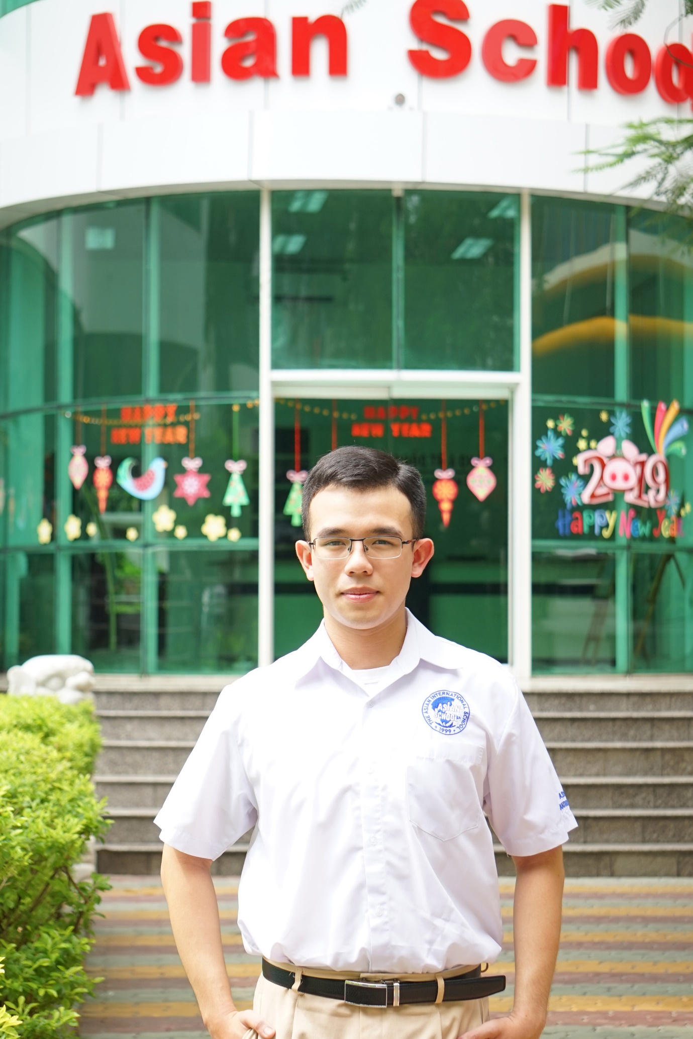 Phan Hoàng Nhiên - Nam sinh lớp 12 AHS được 4 trường đại học Mỹ cấp học bổng
